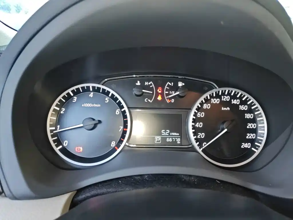Nissan Sylphy — миниатюра 12