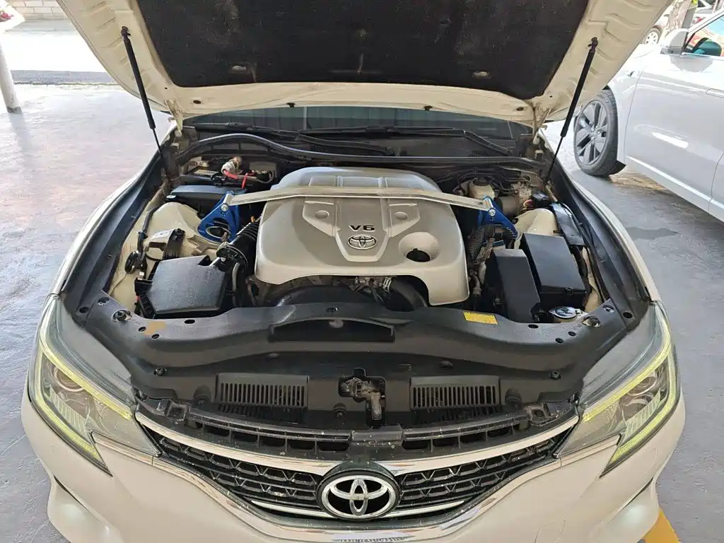 Toyota Reiz — миниатюра 20
