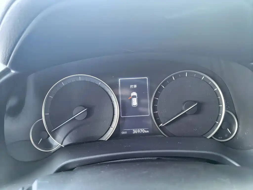 Lexus RX — миниатюра 7