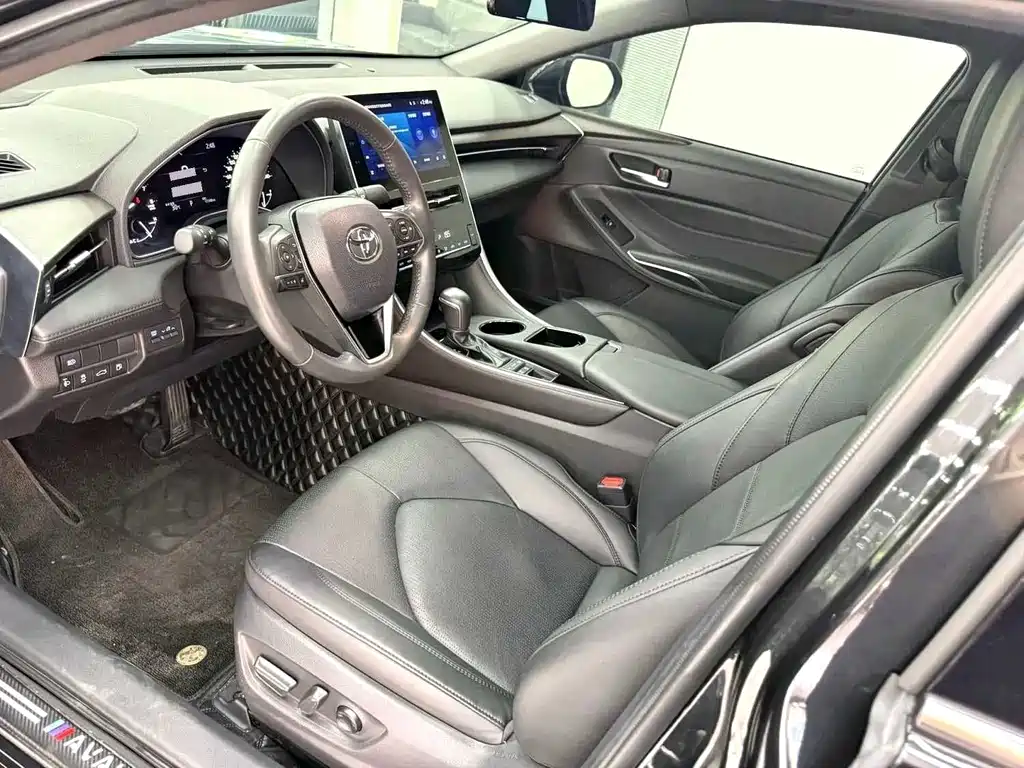 Toyota Avalon — миниатюра 3