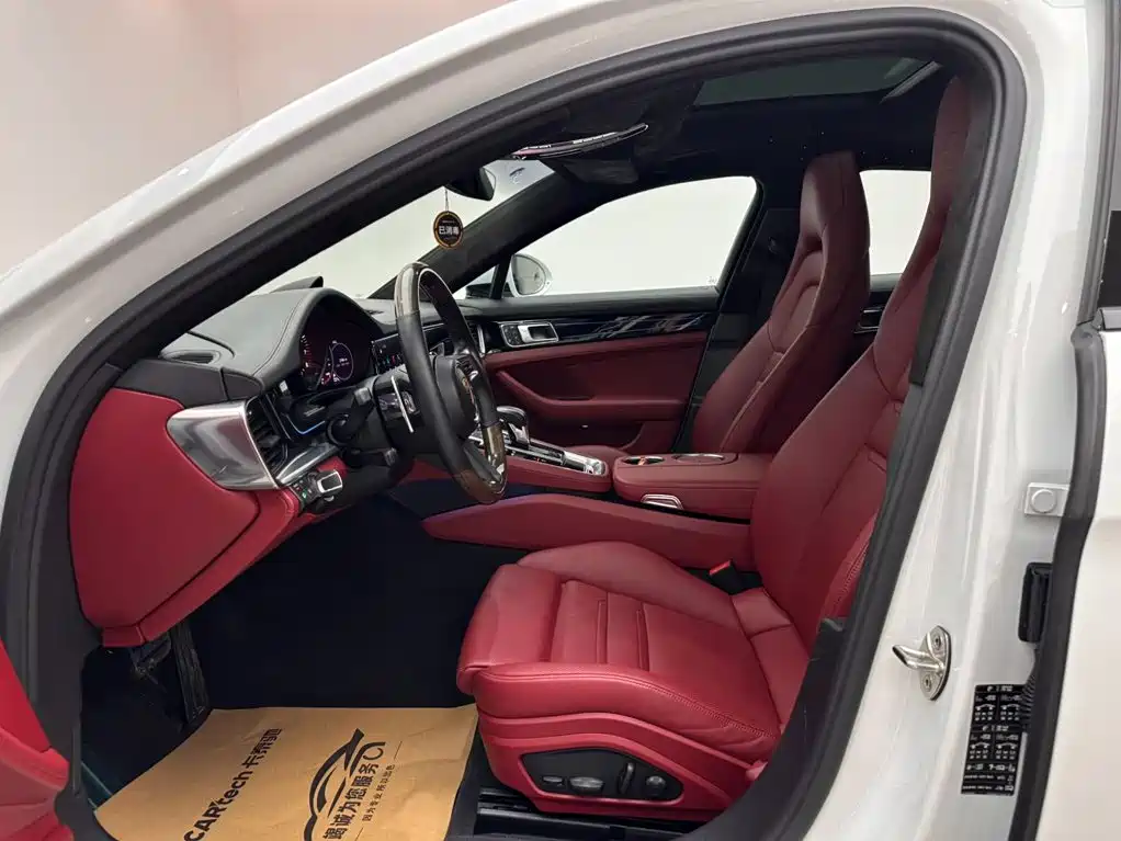 Porsche Panamera — миниатюра 8