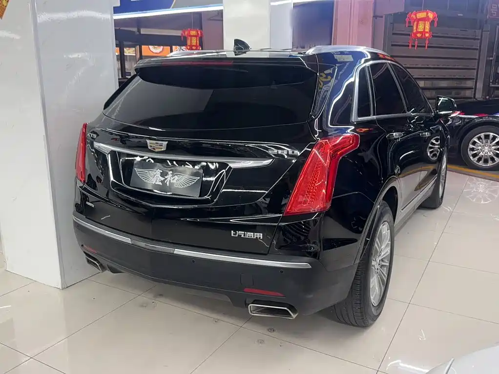 Cadillac XT5 — миниатюра 8