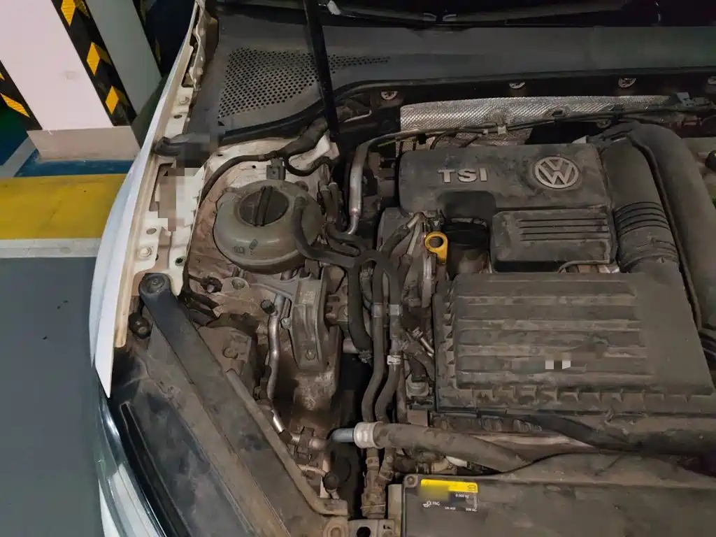 Volkswagen Golf — миниатюра 20