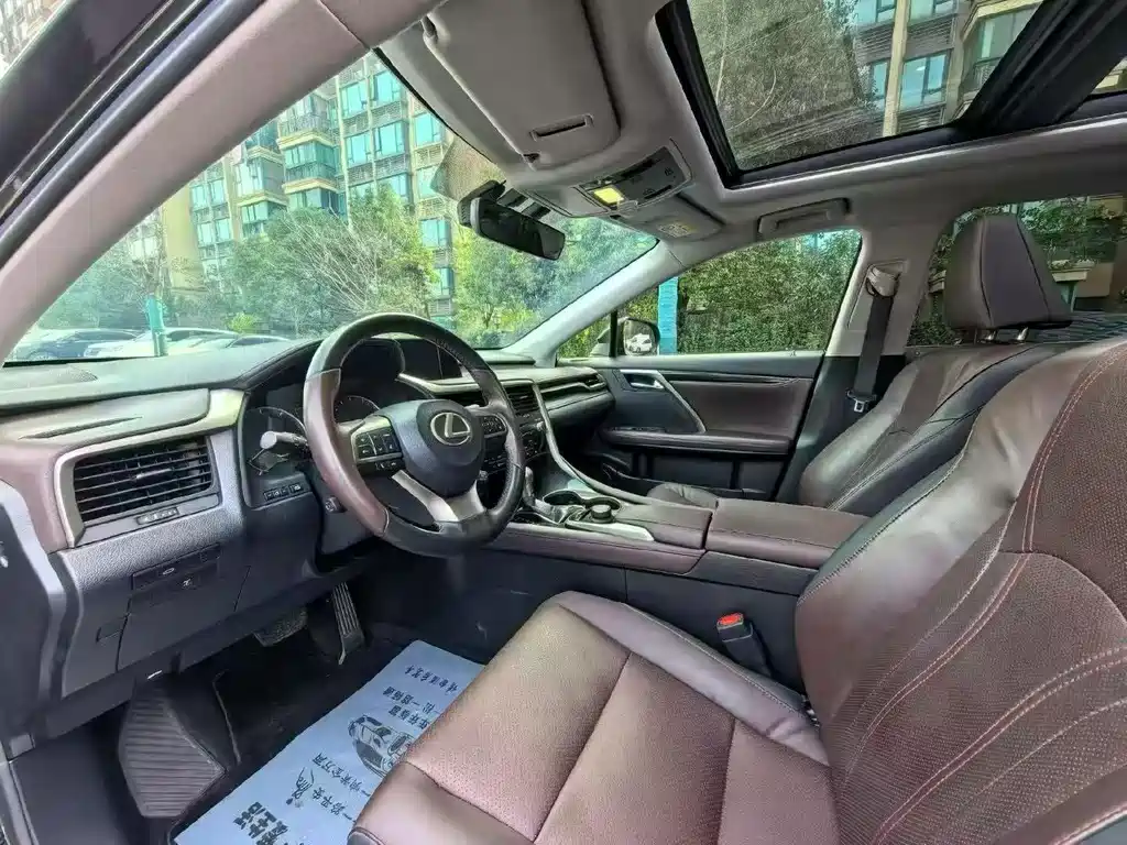Lexus RX — миниатюра 4