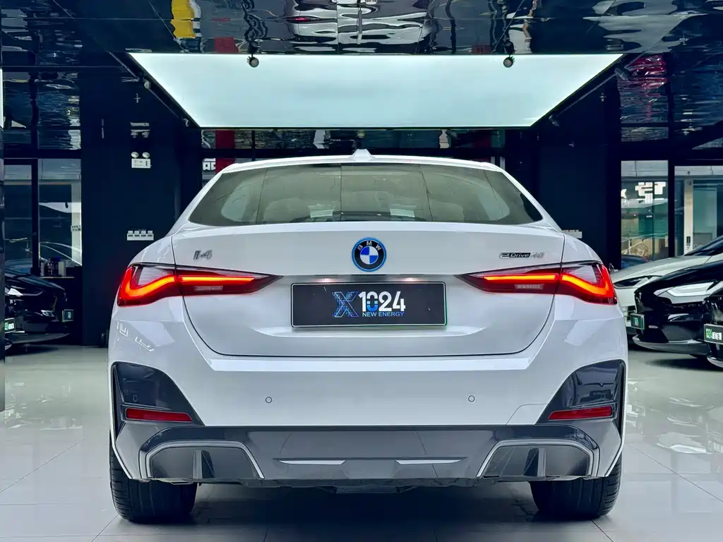 BMW i4 — миниатюра 4