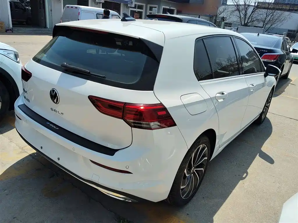 Volkswagen Golf 2021 280TSI DSG Pro