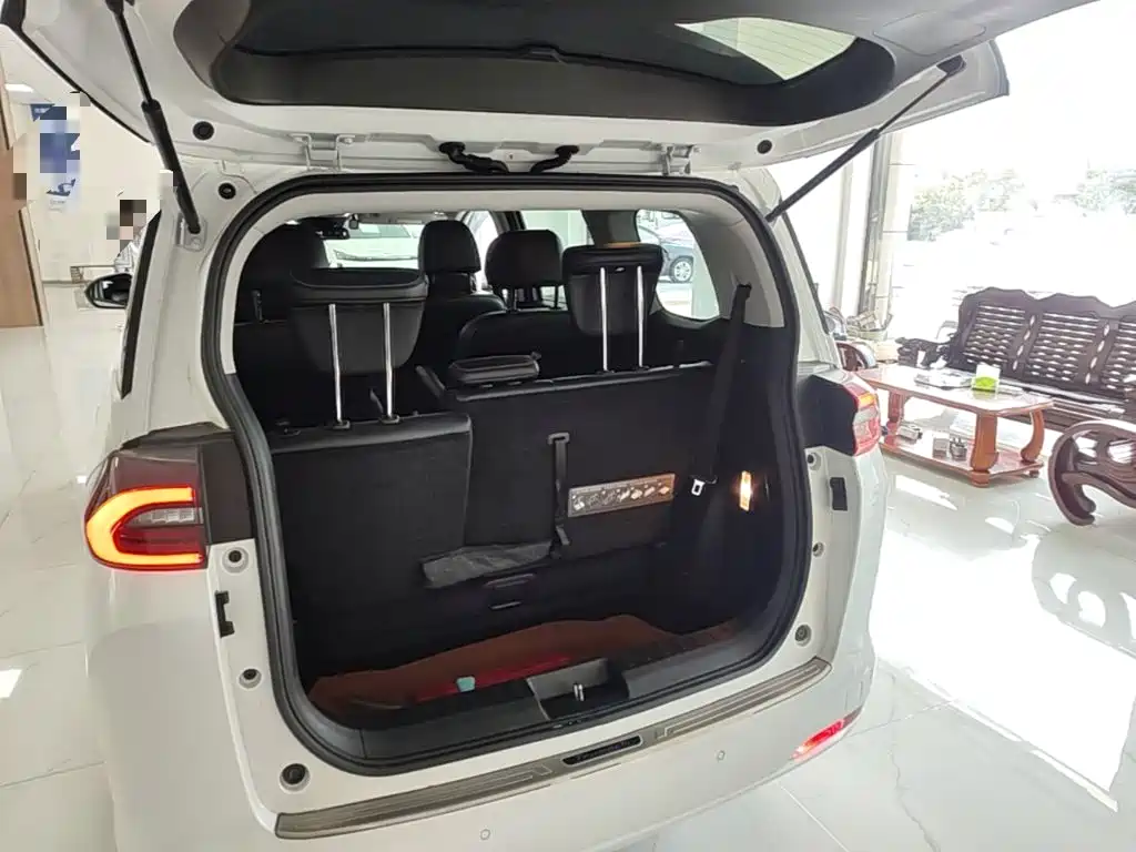 GAC Motor Trumpchi M6 — миниатюра 19