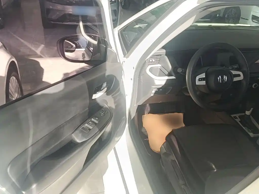 Honda Fit — миниатюра 16