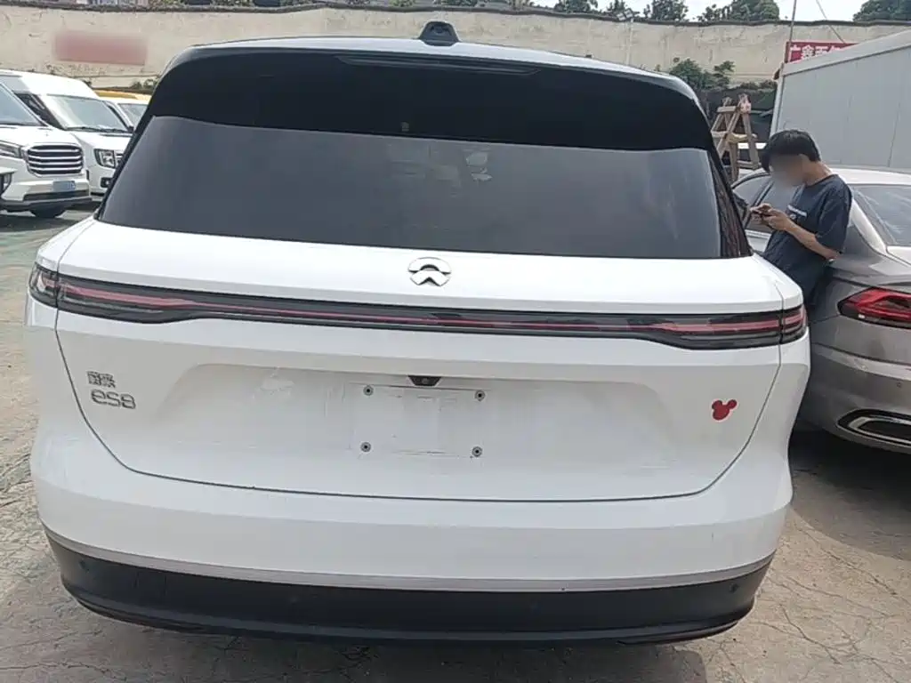 NIO ES8 2023 75kWh Executive