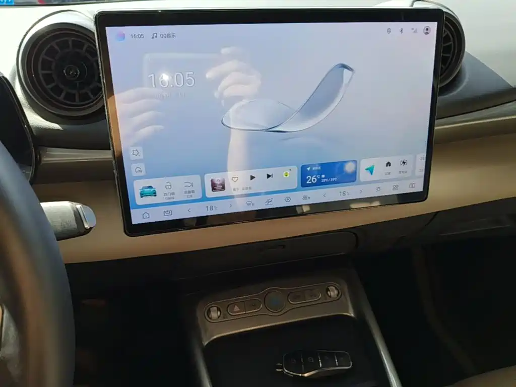 BYD Dolphin — миниатюра 13