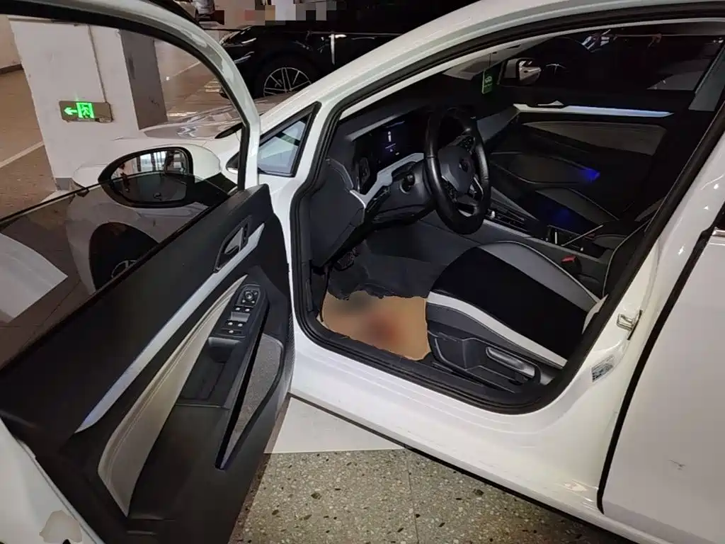Volkswagen Golf — миниатюра 16