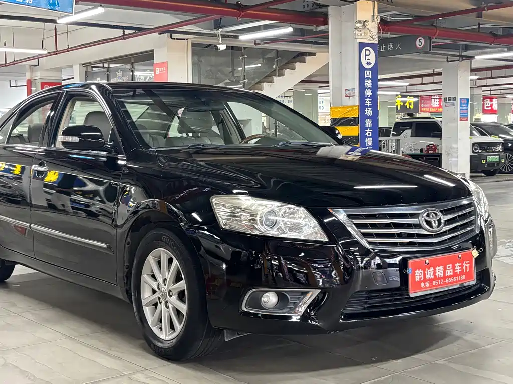 Toyota Camry — миниатюра 16