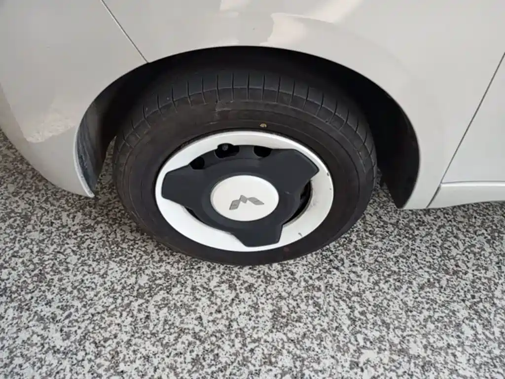 Wuling MINIEV — миниатюра 23