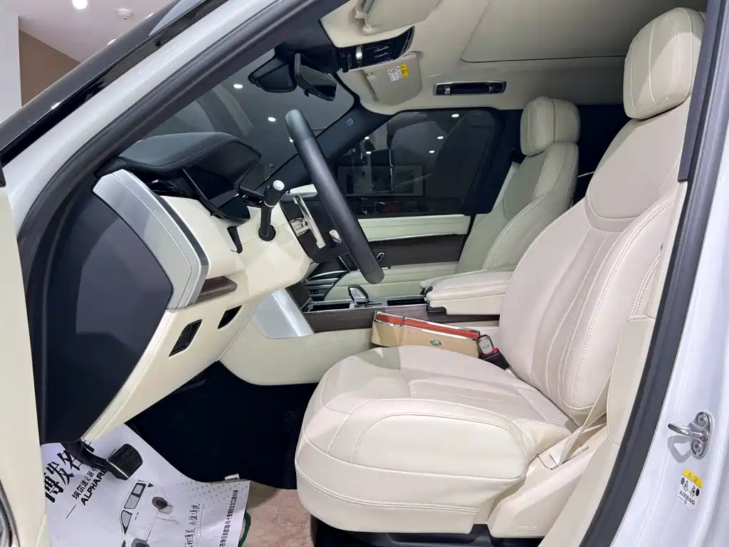 Land Rover Range Rover — миниатюра 11