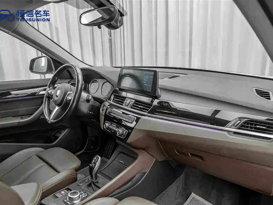 BMW X1 — миниатюра 14