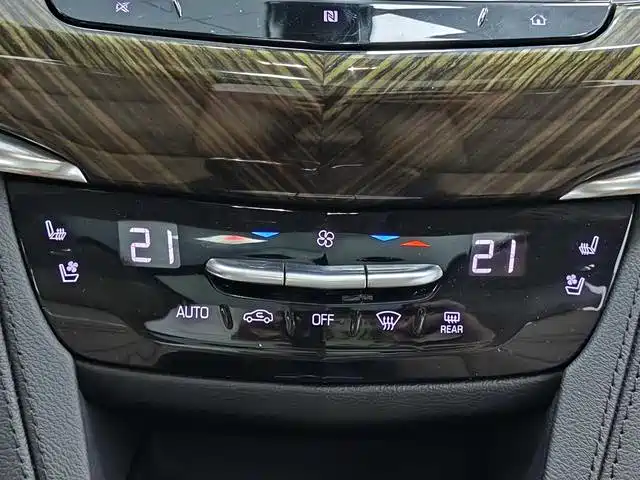 Cadillac XT6 — миниатюра 15