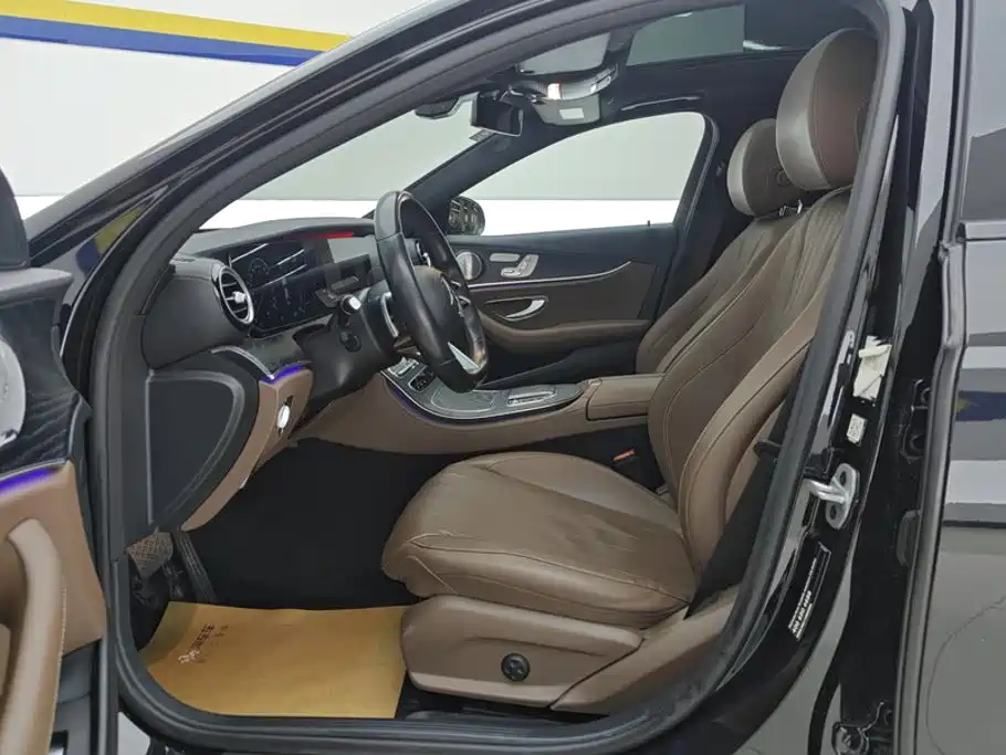 Mercedes-Benz E-Class (Import) — миниатюра 9