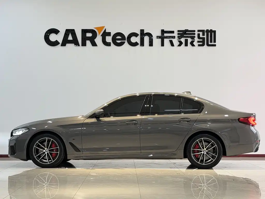 BMW 5 Series 5 2022 525i M Sport