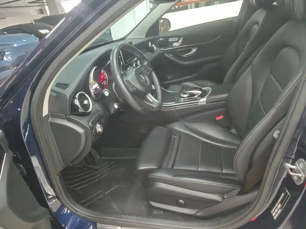Mercedes-Benz C-Class — миниатюра 15