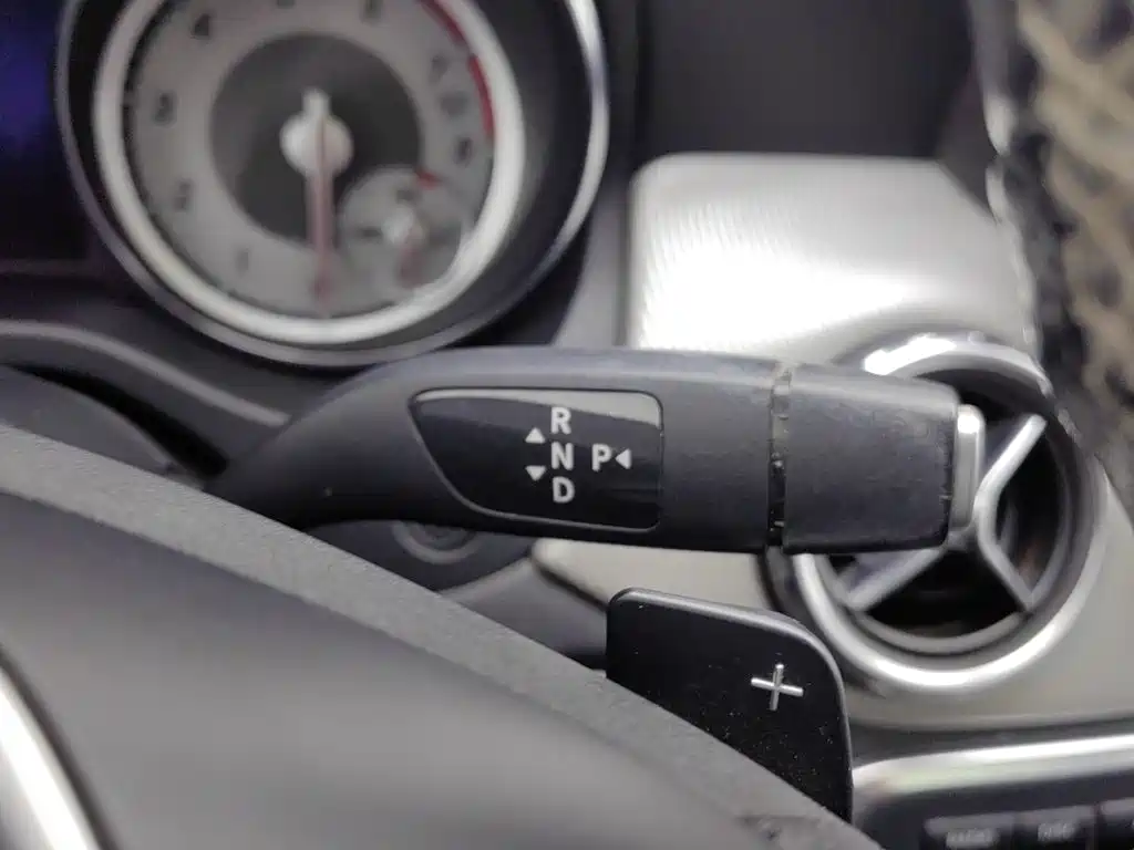 Mercedes-Benz GLA — миниатюра 13