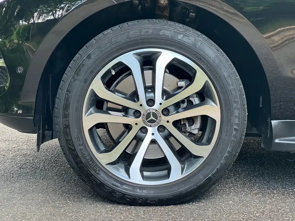 Mercedes-Benz GLE (Import) — миниатюра 19