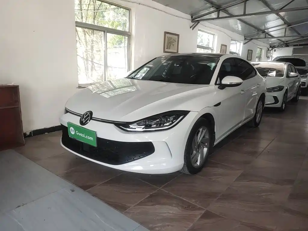 Volkswagen Lamando — миниатюра 2