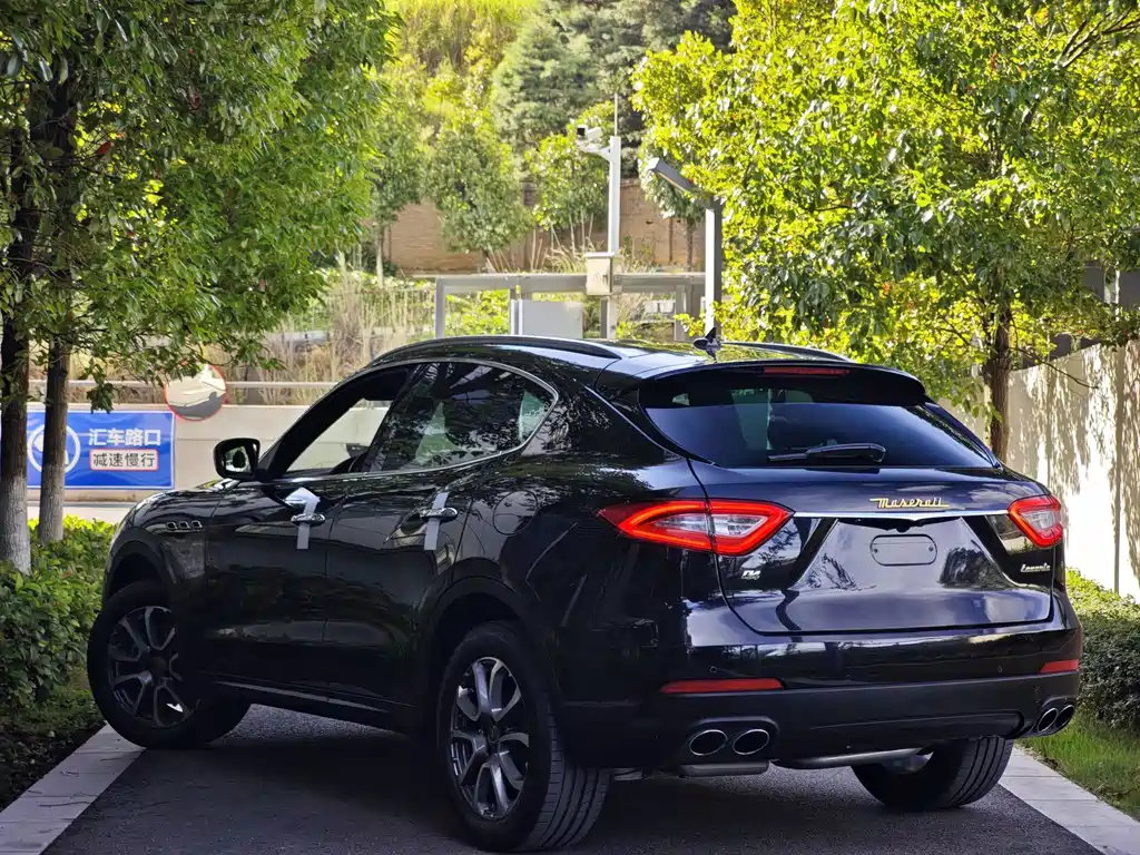 Maserati Levante — миниатюра 21