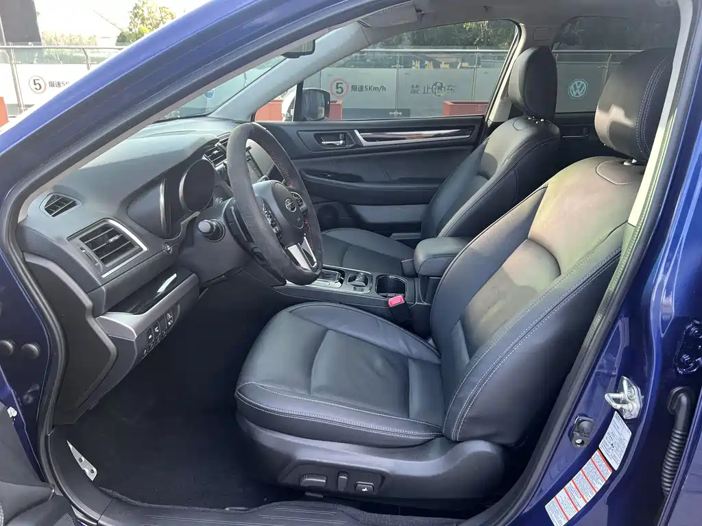 Subaru Legacy 2017 2.5i EyeSight
