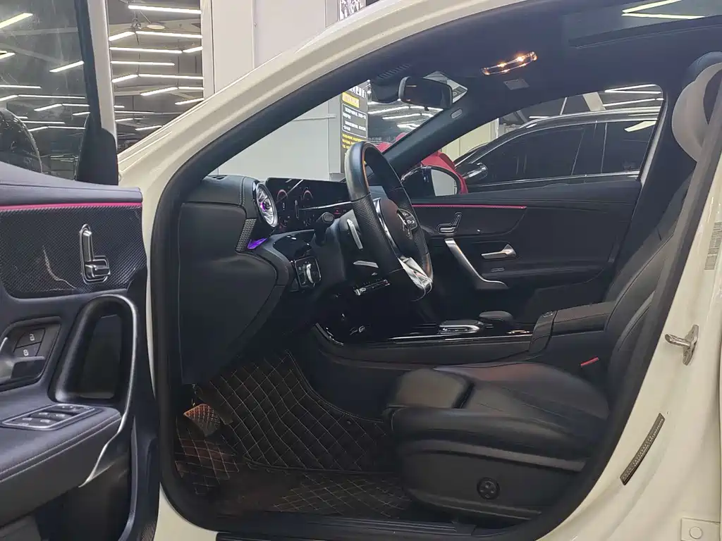 Mercedes-Benz A-Class A 2022 A 200 L Sport Fashion