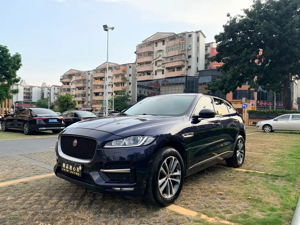 Jaguar F-PACE — миниатюра 3