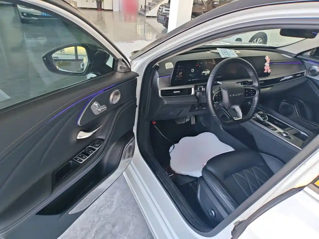 Chery Arrizo 8 — миниатюра 16