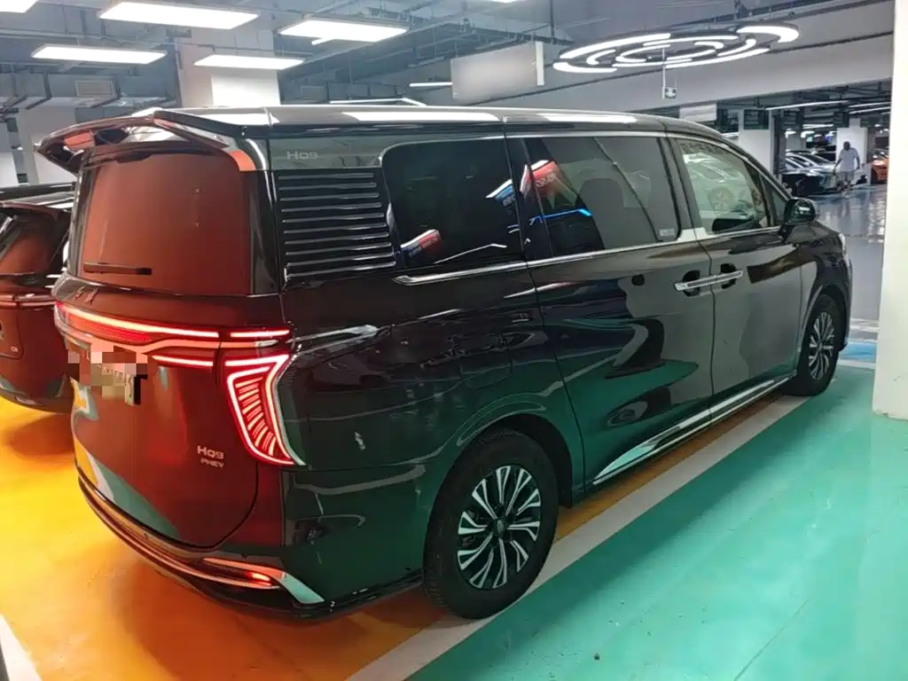 Hongqi Hongqi HQ9 PHEV — миниатюра 7