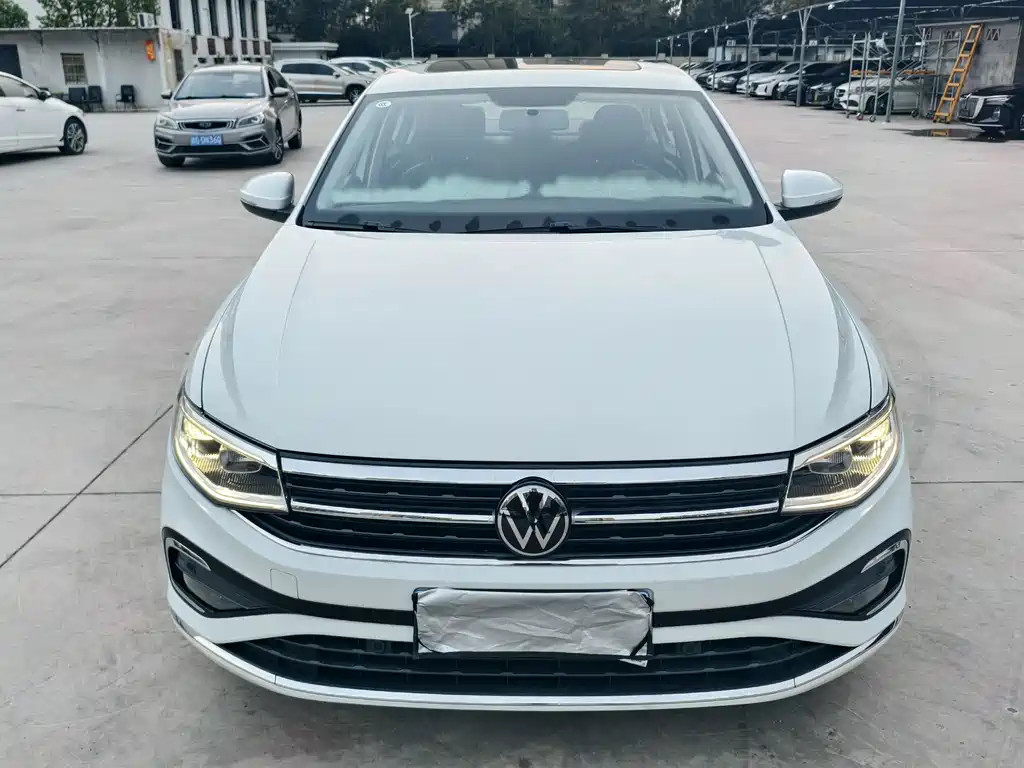 Volkswagen Bora — миниатюра 2