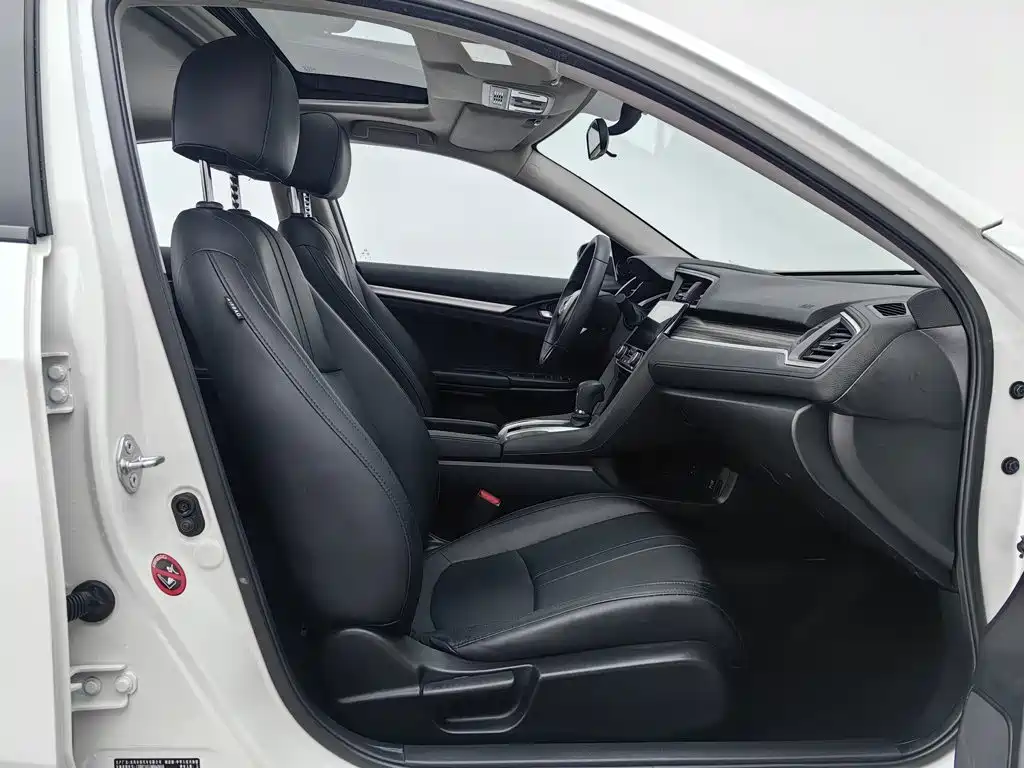 Honda Civic — миниатюра 23