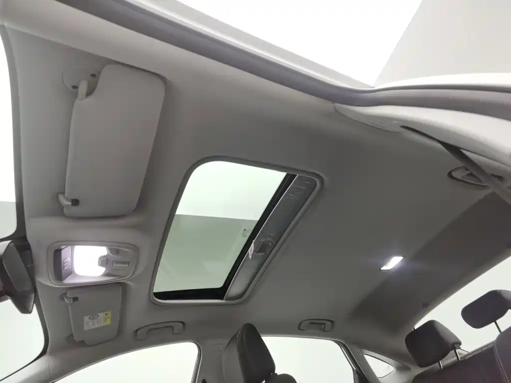 Buick Verano — миниатюра 14