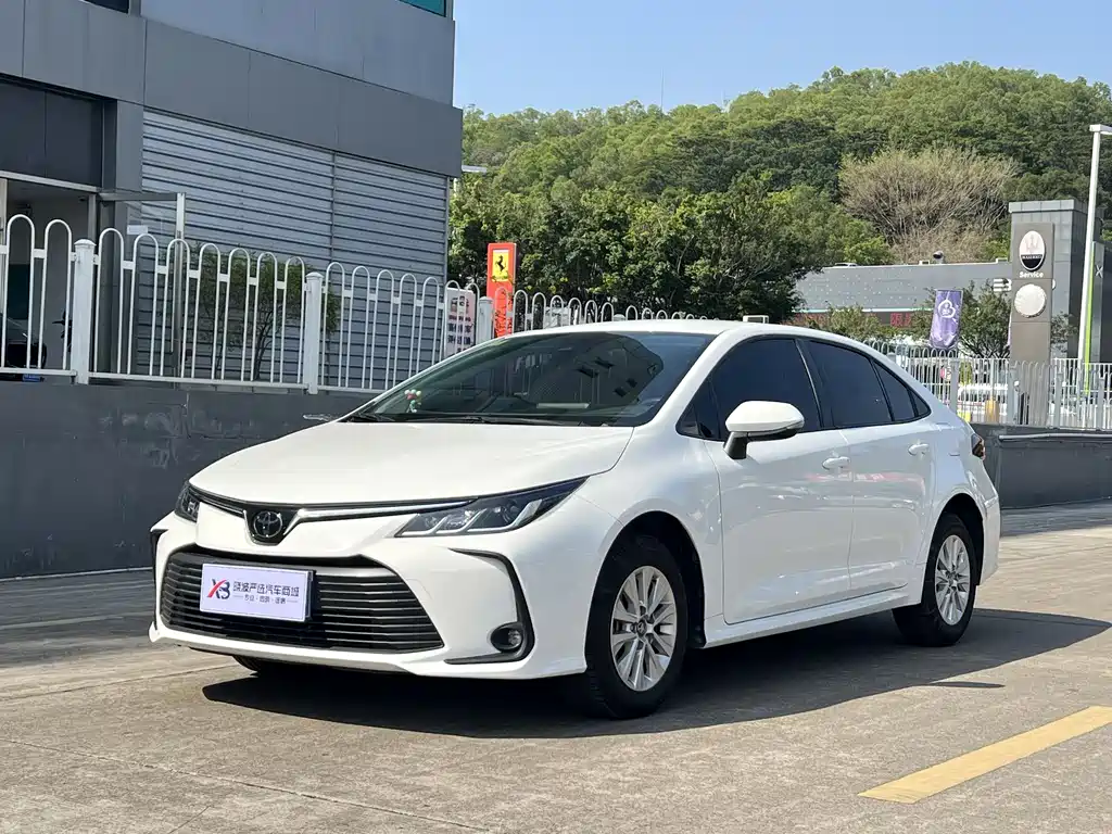 TOYOTA COROLLA