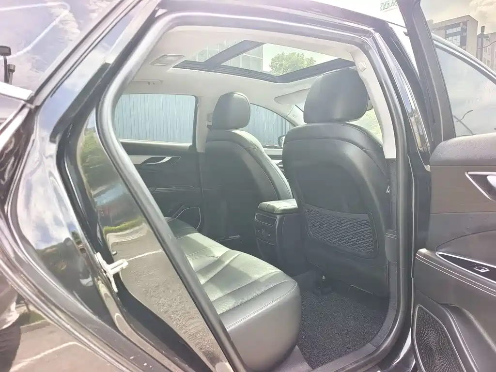 Geely Borui 2021 1.8T +