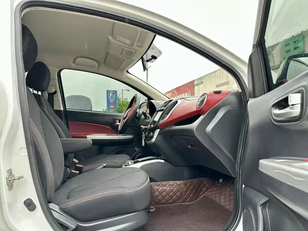 Changan BenBen — миниатюра 8