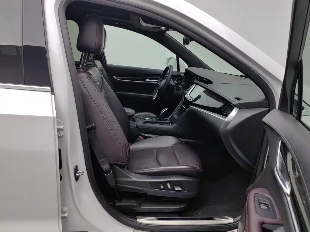 Cadillac XT6 — миниатюра 23
