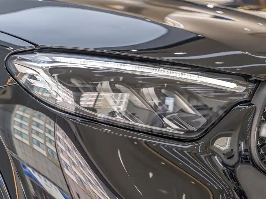 Mercedes-Benz GLC 2023 GLC 300 L 4MATIC 5 мест