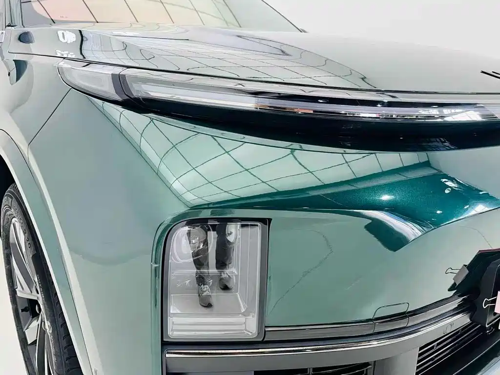 Li Auto Li L8 — миниатюра 16