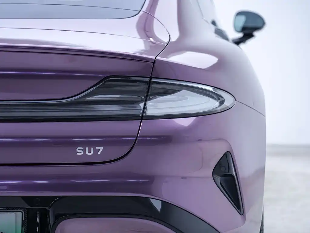 Xiaomi SU7 — миниатюра 19