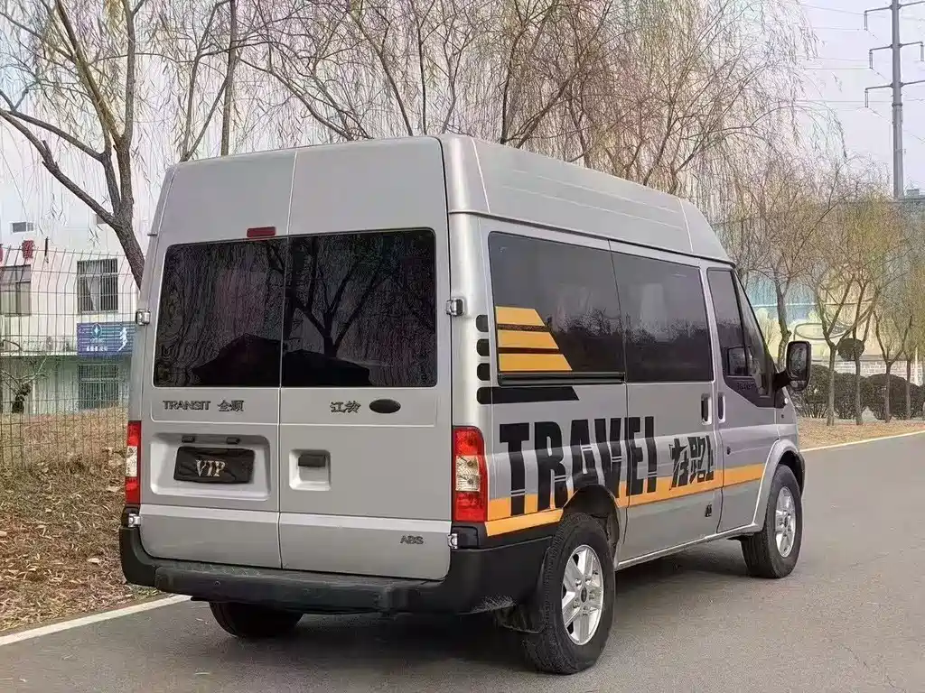 Ford Transit Custom — миниатюра 2