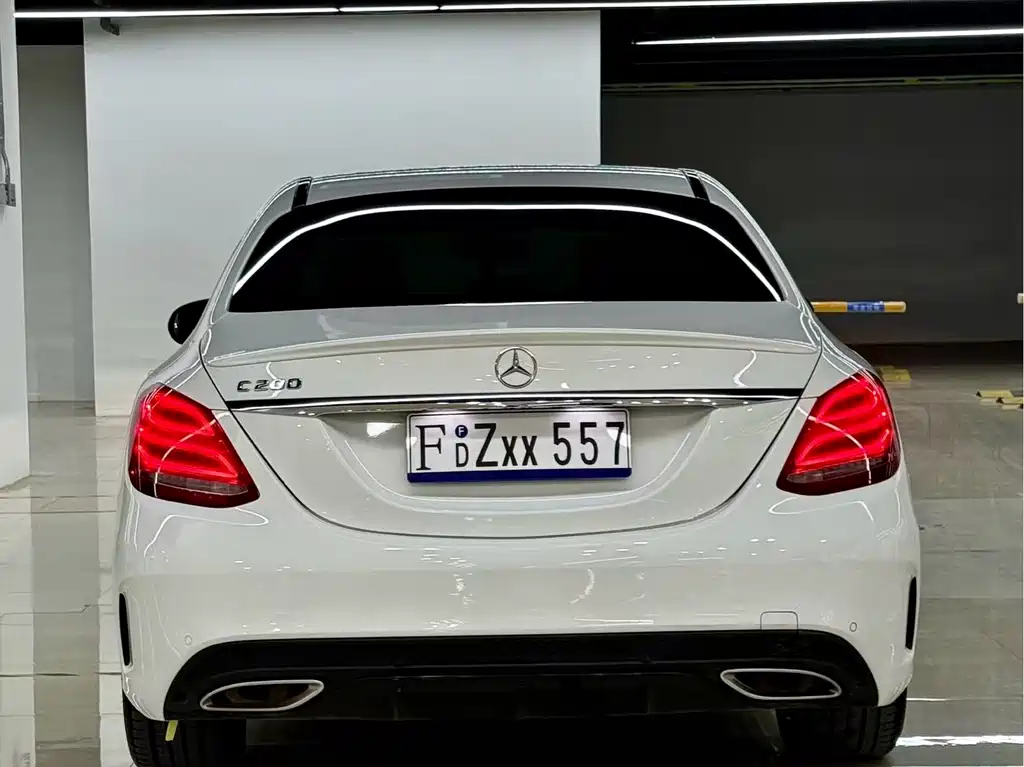 Mercedes-Benz C-Class — миниатюра 4
