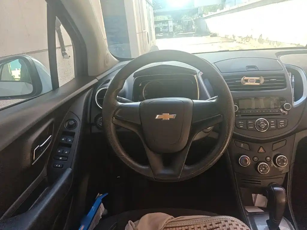 Chevrolet Trax — миниатюра 15