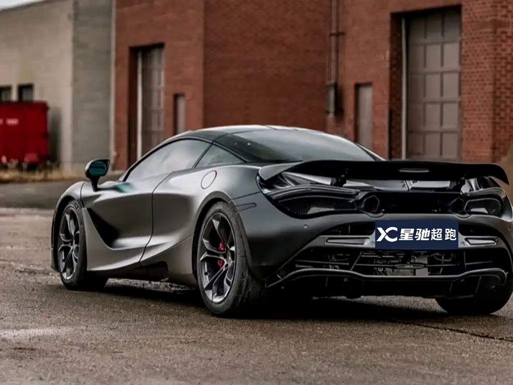 MCLAREN 720S