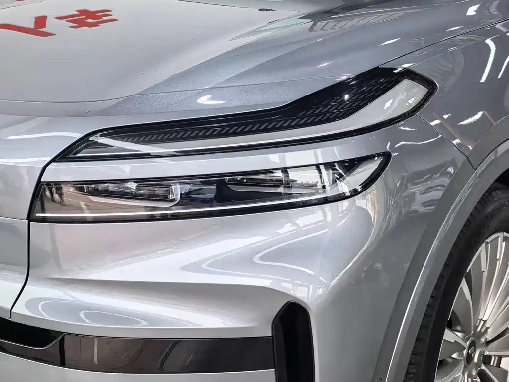 ONVO L90. — миниатюра 2