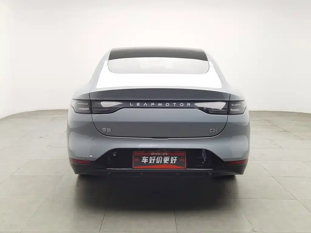 Leapmotor Leapmotor C01 — миниатюра 4