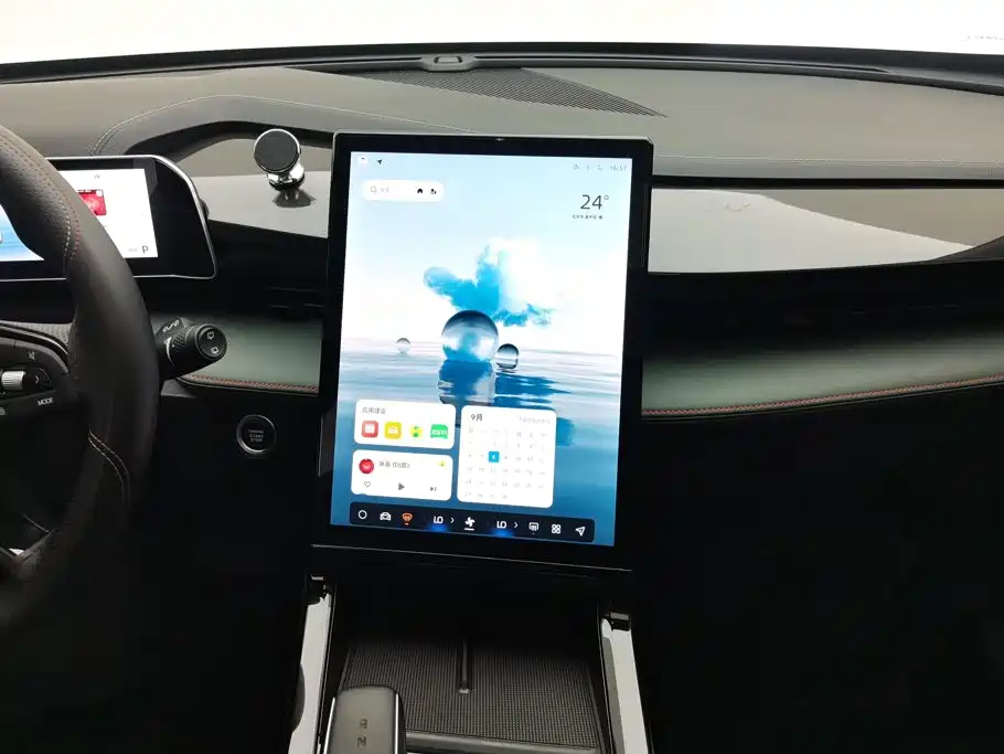 Geely Boyue — миниатюра 13