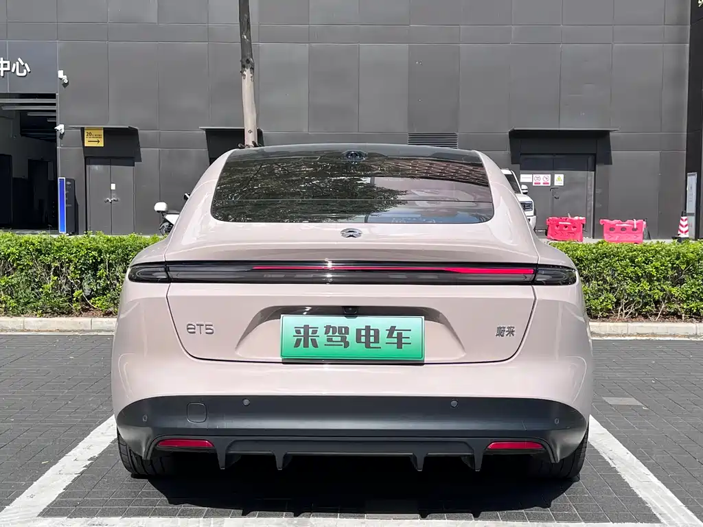 NIO ET5 2024 75kWh